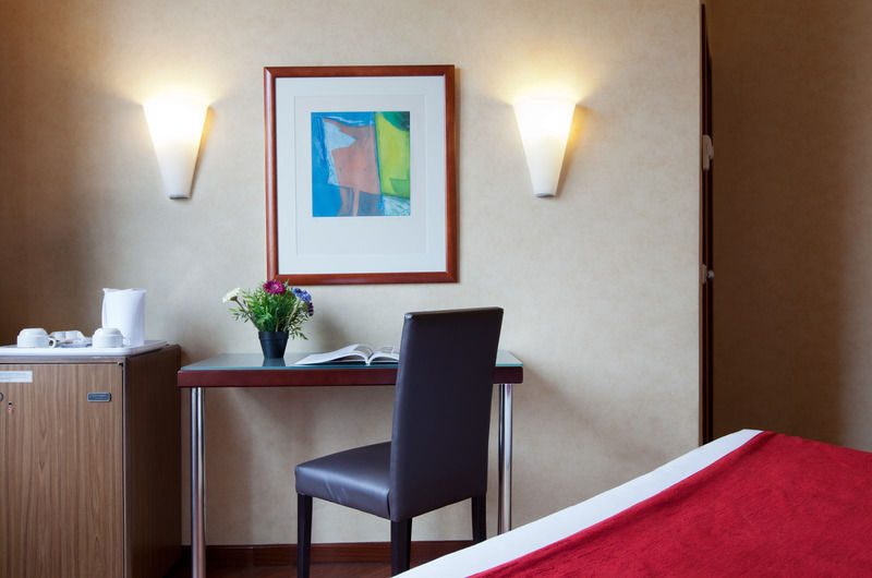 Hotel Arosa Мадрид Экстерьер фото